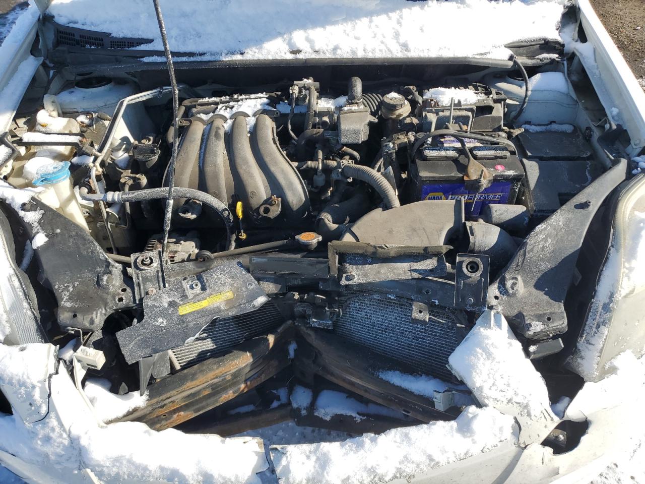 2011 Nissan Sentra VIN 3N1AB6AP0BL692427 Copart auction photo, front end / minor dent/scratches damage thumbnail 12