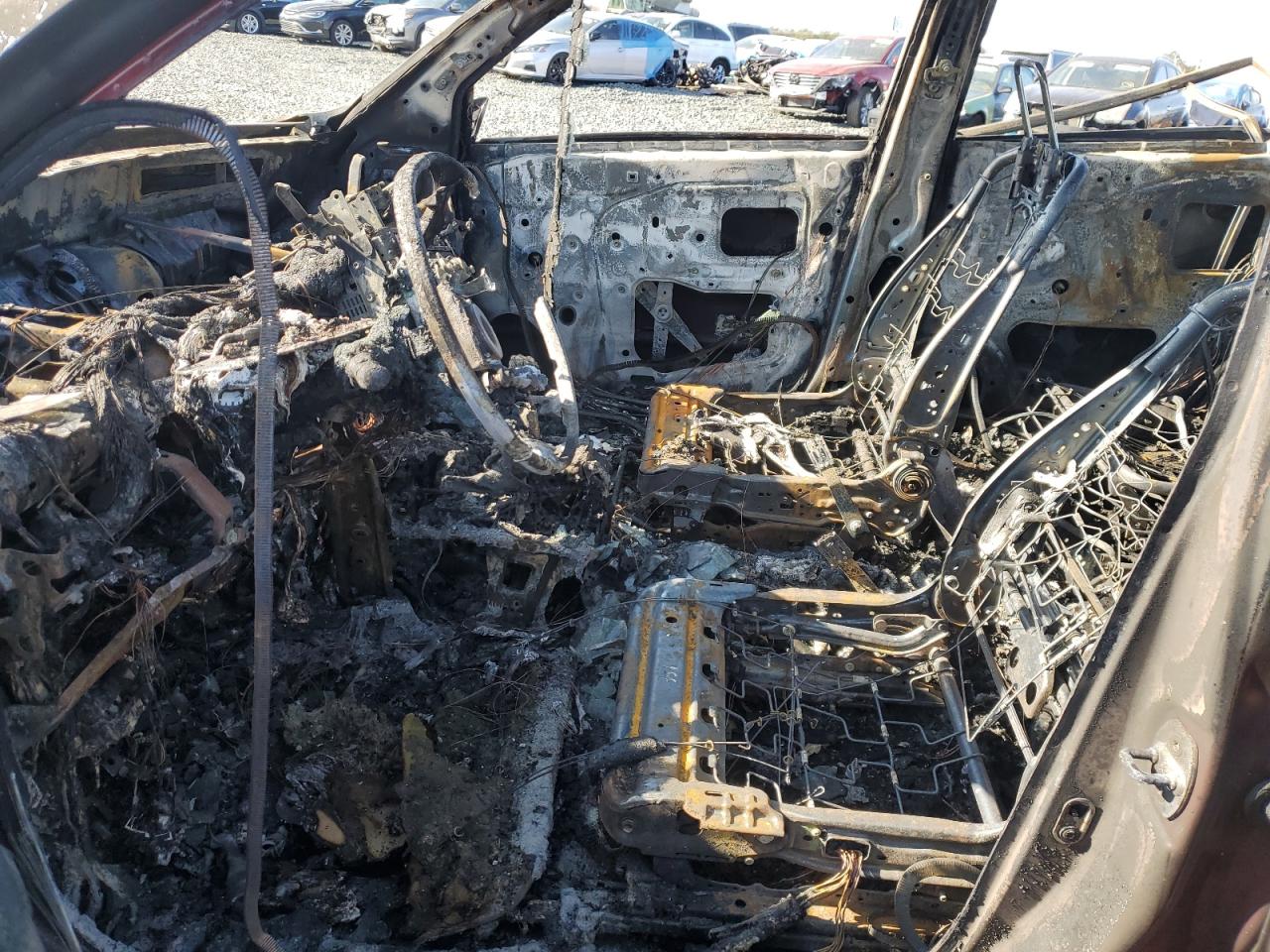 2009 Toyota Highlander VIN JTEDS41A592082363 Copart auction photo, burn damage thumbnail 7