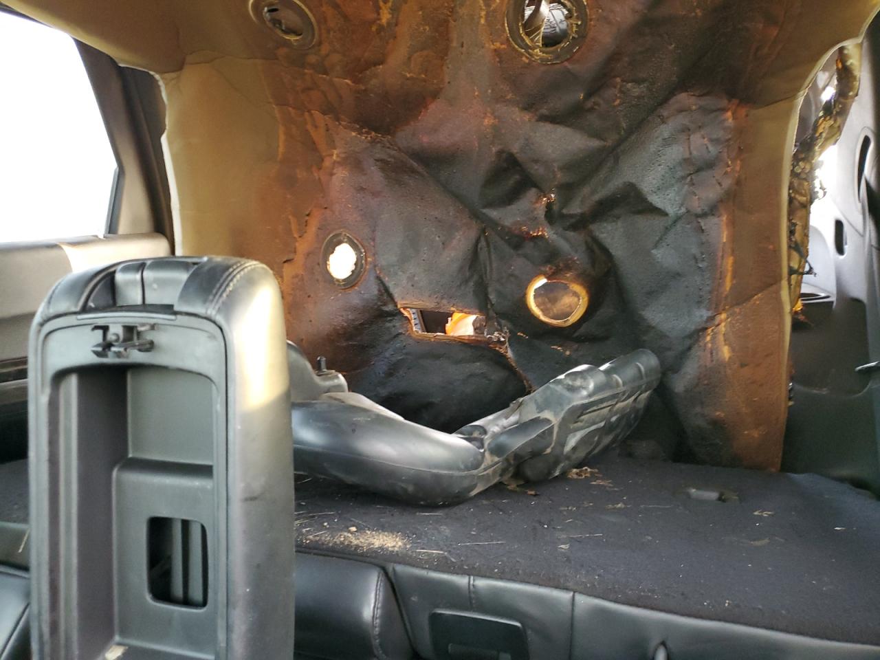 2013 Dodge Durango VIN 1C4RDHDG0DC665227 Copart auction photo, burn - interior damage thumbnail 10
