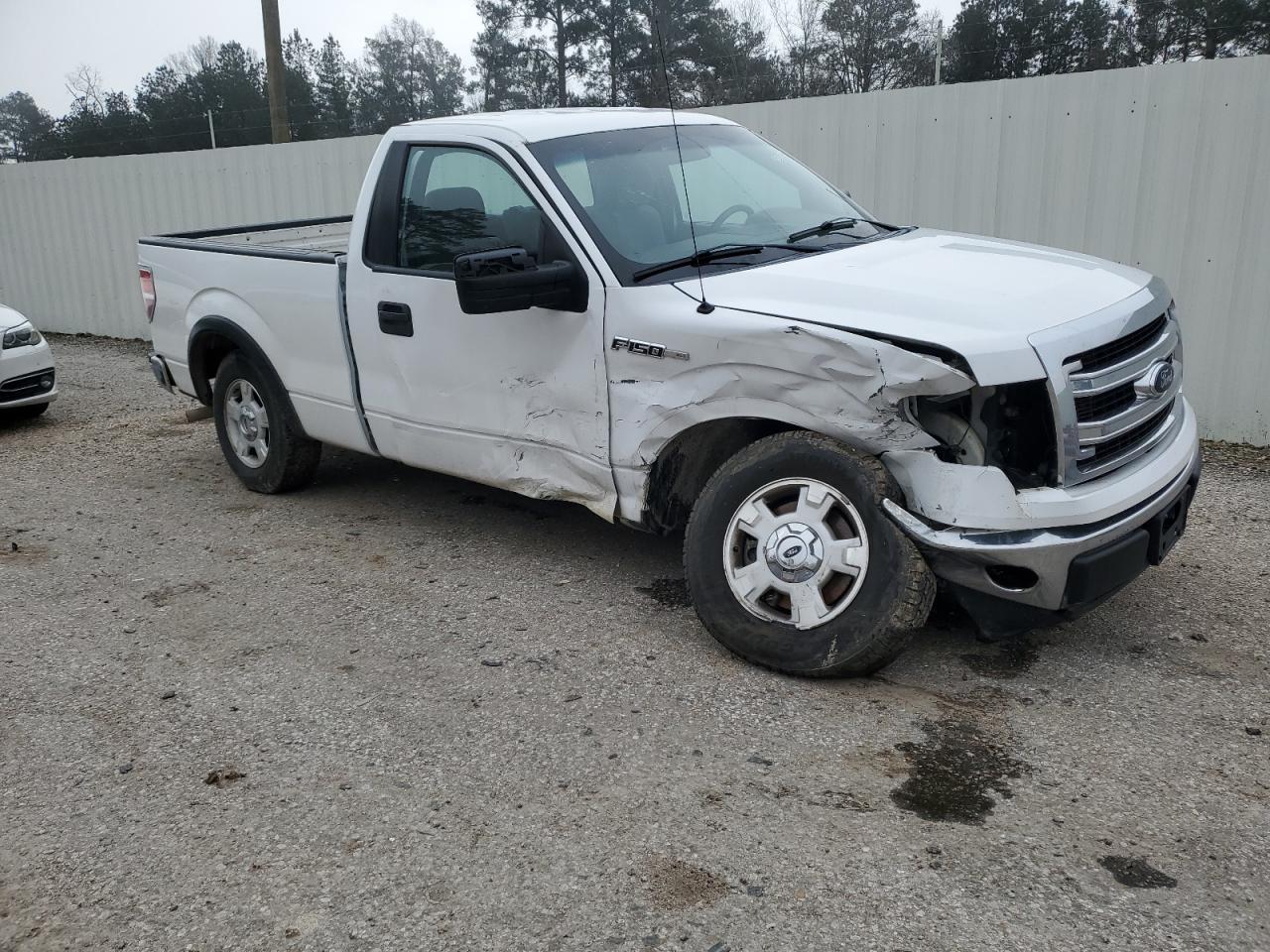 2014 Ford F-150 VIN 1FTMF1CM0EKF80950 Copart auction photo, side / front end damage thumbnail 4