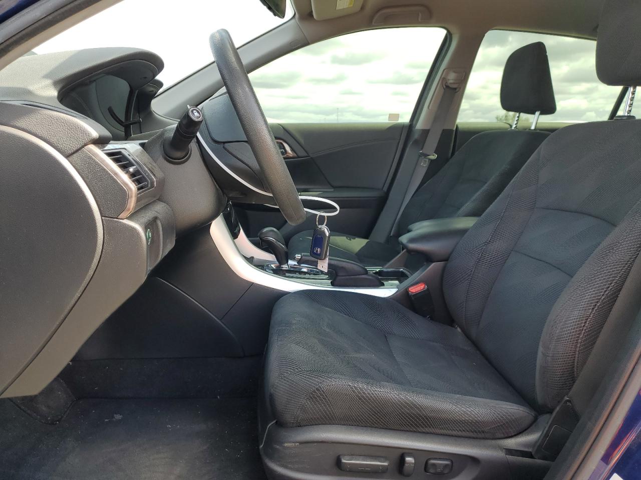 2017 Honda Accord VIN JHMCR6F33HC015284 Copart auction photo, front end damage thumbnail 7