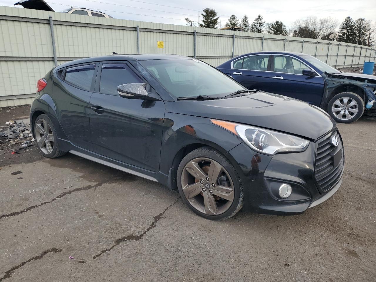 2013 Hyundai Veloster VIN KMHTC6AE6DU169421 Copart auction photo, front end / side damage thumbnail 4