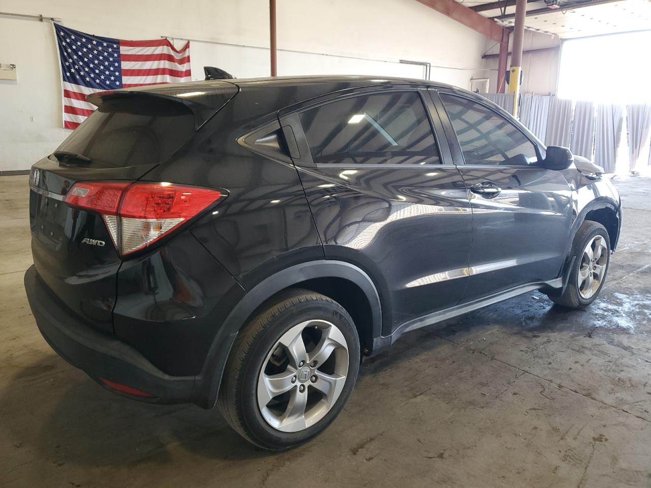 2019 Honda HR-V VIN 3CZRU6H32KG716338 Copart auction photo, front end / side damage thumbnail 3