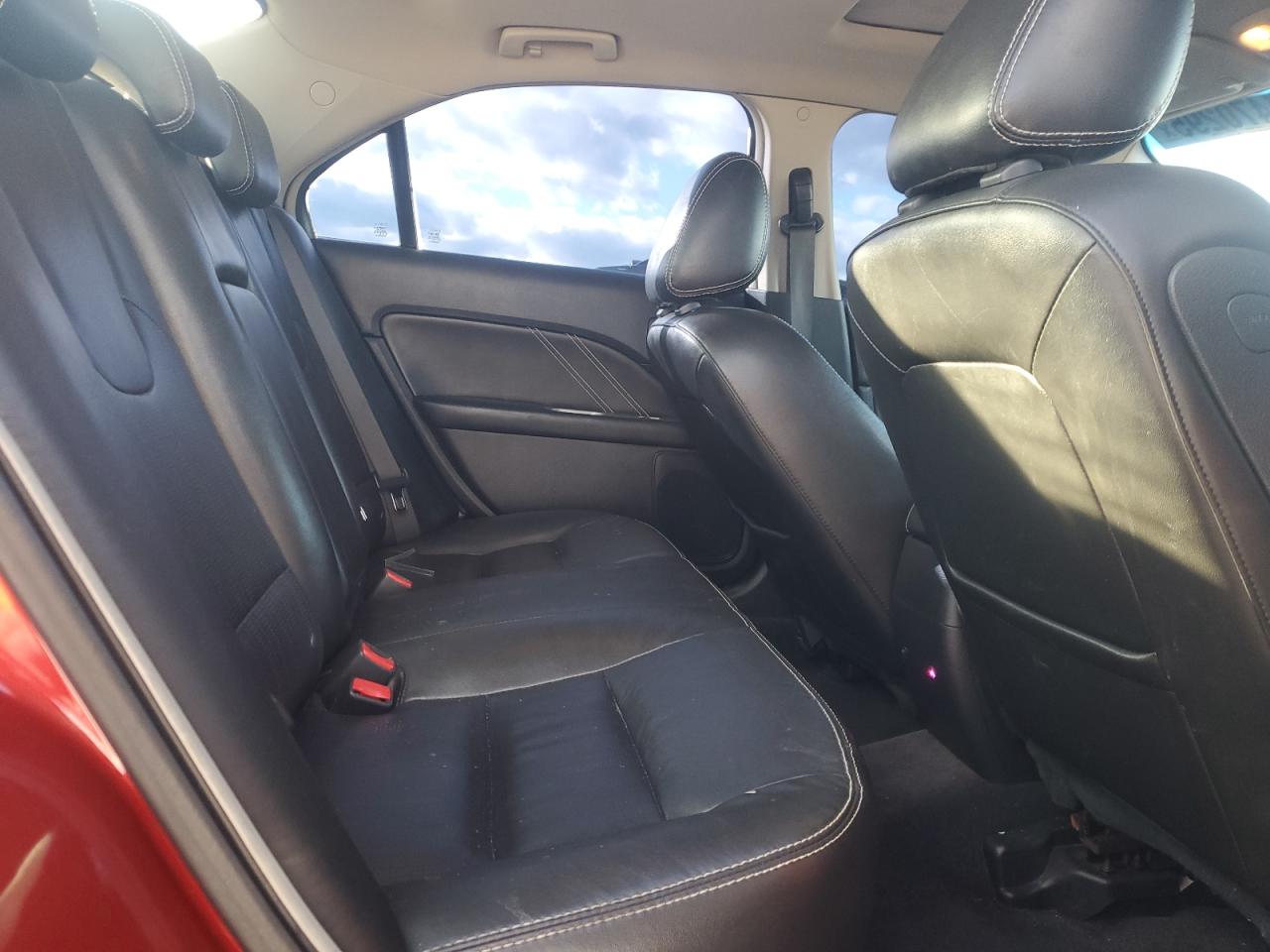 2010 Ford Fusion VIN 3FAHP0KC4AR232386 Copart auction photo, front end / minor dent/scratches damage thumbnail 11