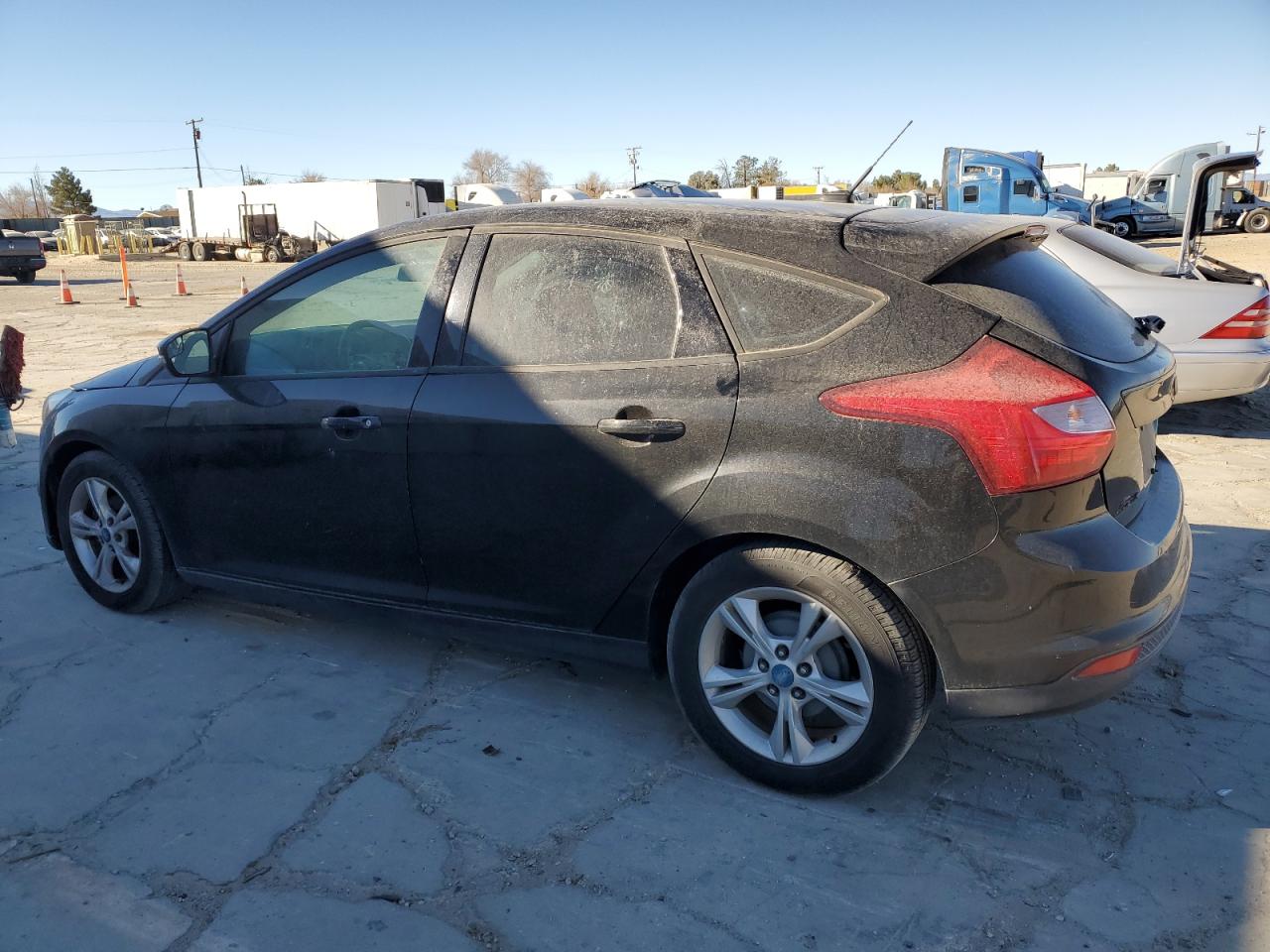 2013 Ford Focus VIN 1FADP3K28DL222292 Copart auction photo, all over damage thumbnail 2