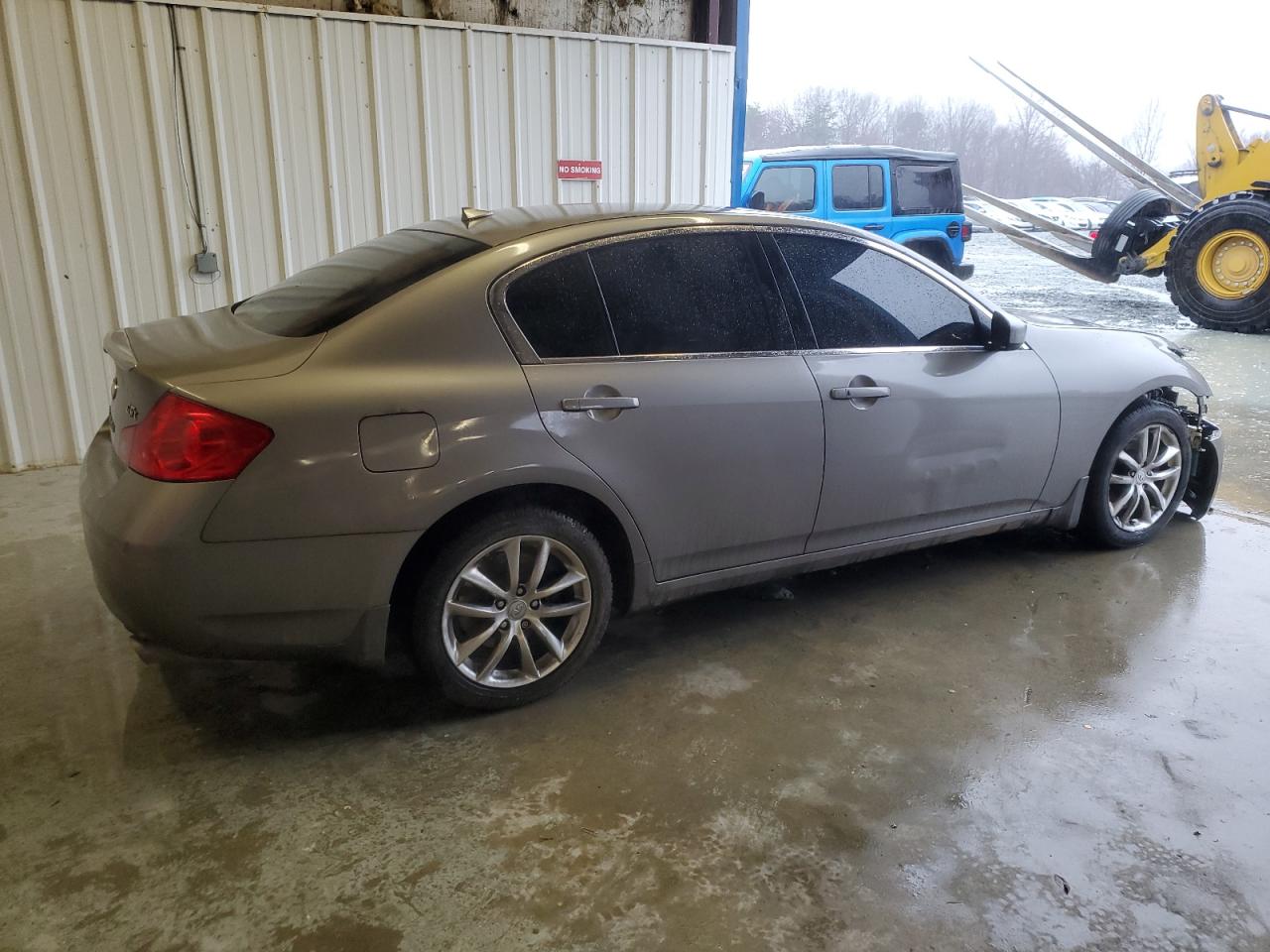 2009 Infiniti G VIN JNKCV61F89M051996 Copart auction photo, front end / minor dent/scratches damage thumbnail 3