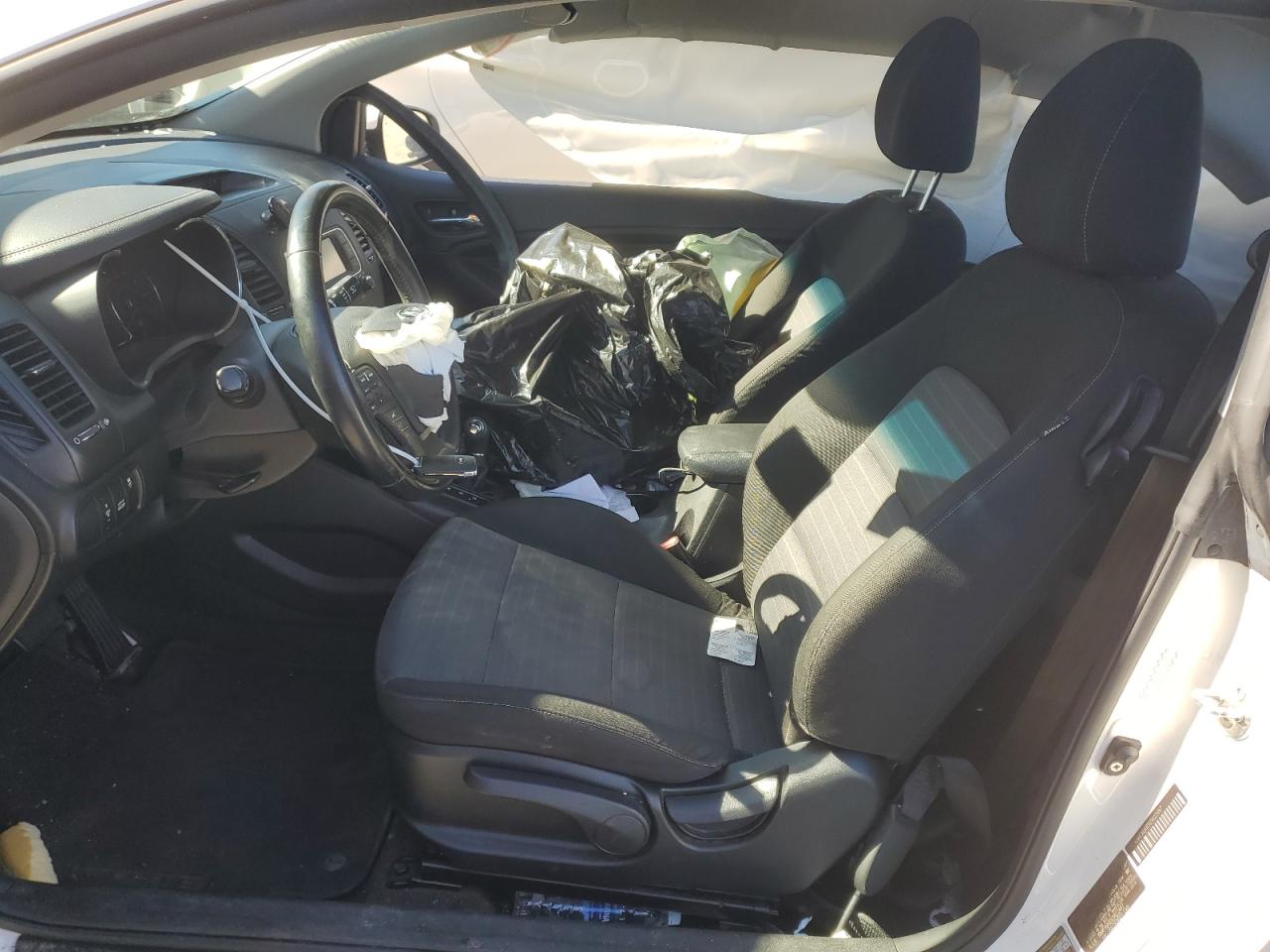 2016 KIA Forte VIN KNAFX6A81G5622467 Copart auction photo, side / top/roof damage thumbnail 7