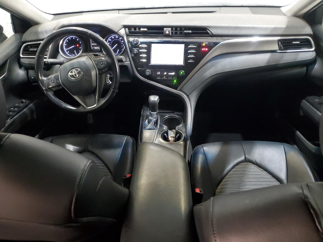 2018 Toyota Camry VIN 4T1B11HK6JU615269 Copart auction photo, front end damage thumbnail 8