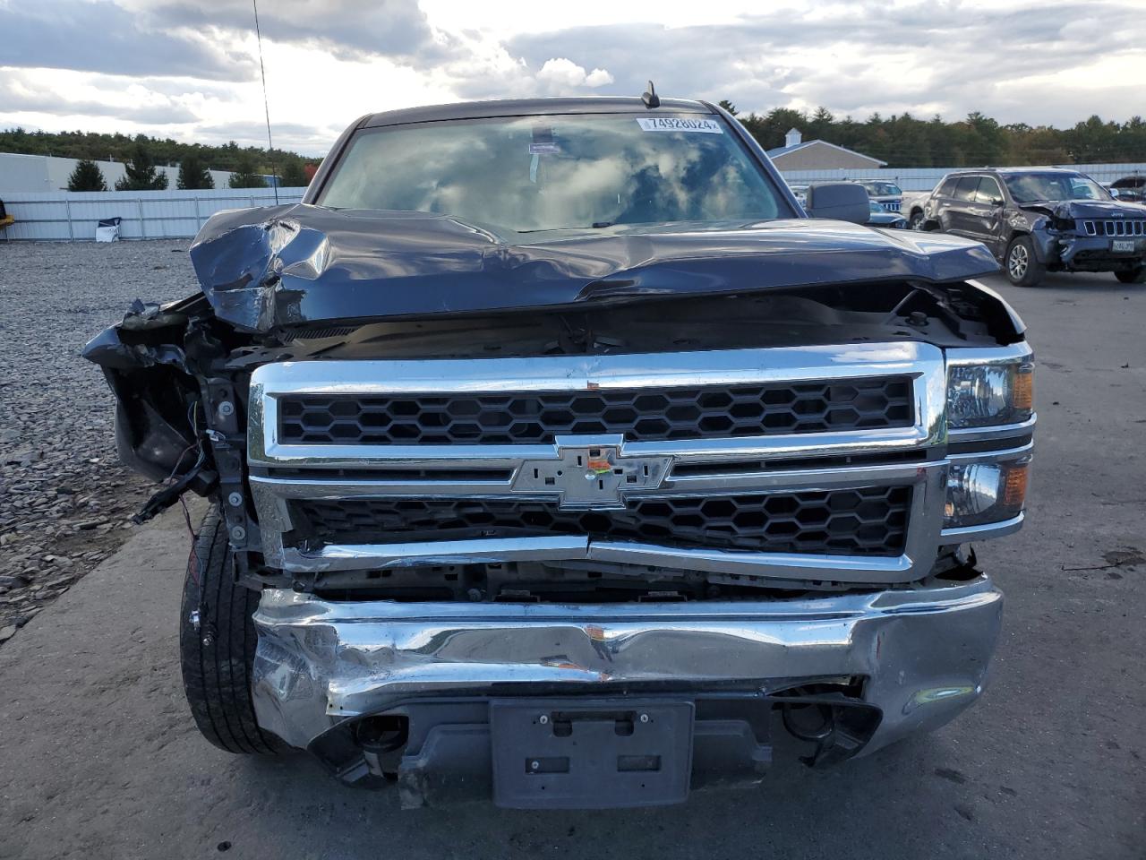 2015 Chevrolet Silverado VIN 1GCNKPEC3FZ442335 Copart auction photo, front end damage thumbnail 5