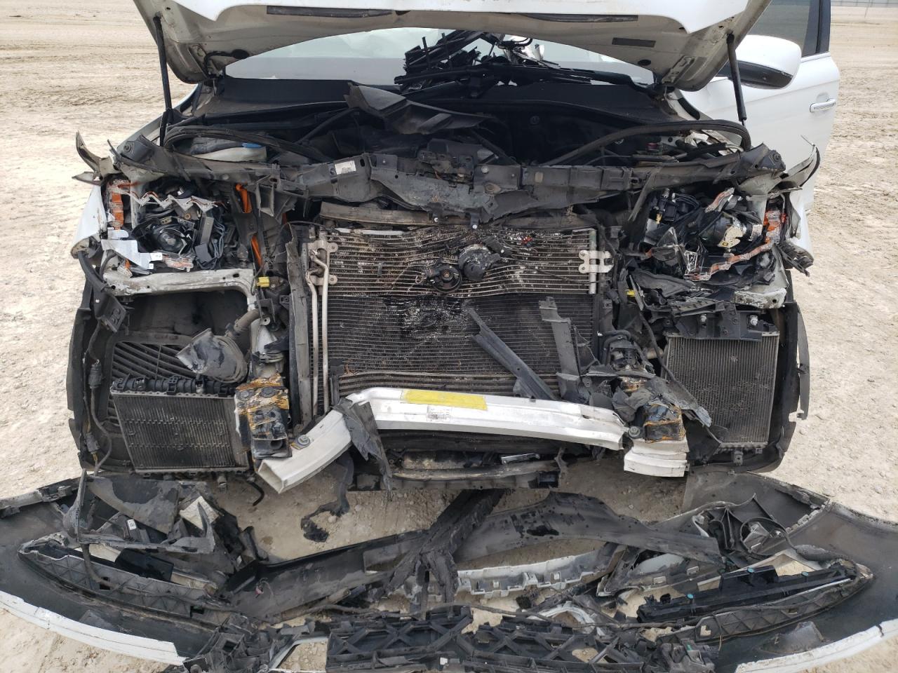 2014 Audi Q7 VIN WA1LGAFE4ED005861 Copart auction photo, front end damage thumbnail 13