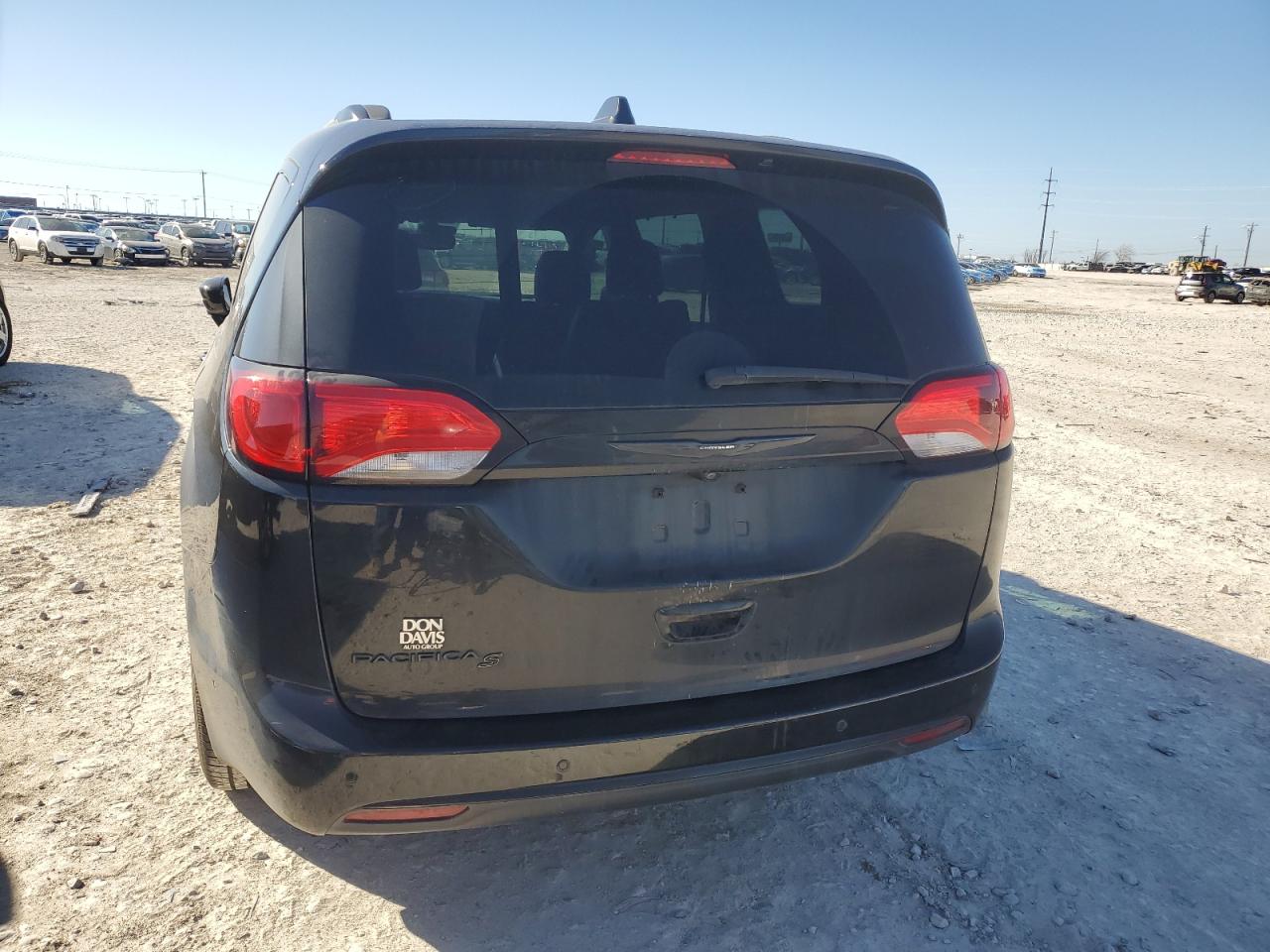 2020 Chrysler Pacifica VIN 2C4RC1EG8LR121086 Copart auction photo, front end / undercarriage damage thumbnail 6