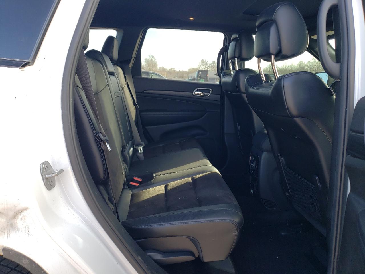 2019 Jeep Grand Cherokee VIN 1C4RJFAGXKC563643 Copart auction photo, mechanical damage thumbnail 11