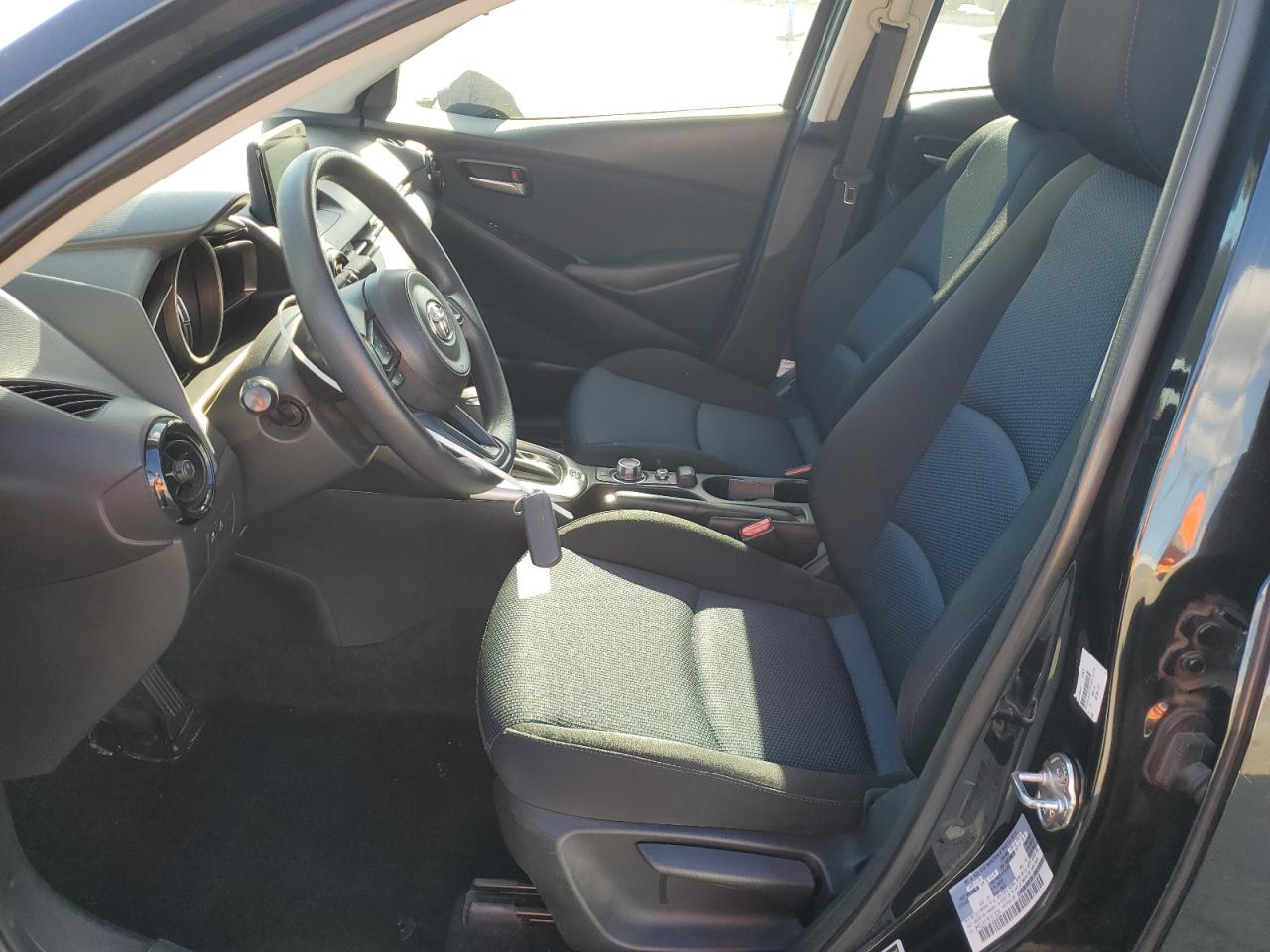 2019 Toyota Yaris VIN 3MYDLBYV7KY513034 Copart auction photo, all over damage thumbnail 7