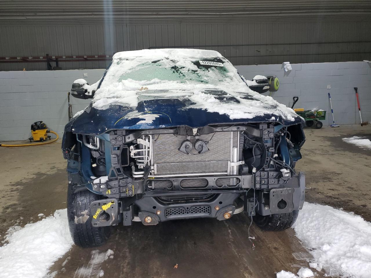 2021 RAM 1500 VIN 1C6RRFBG7MN742566 Copart auction photo, front end / side damage thumbnail 5