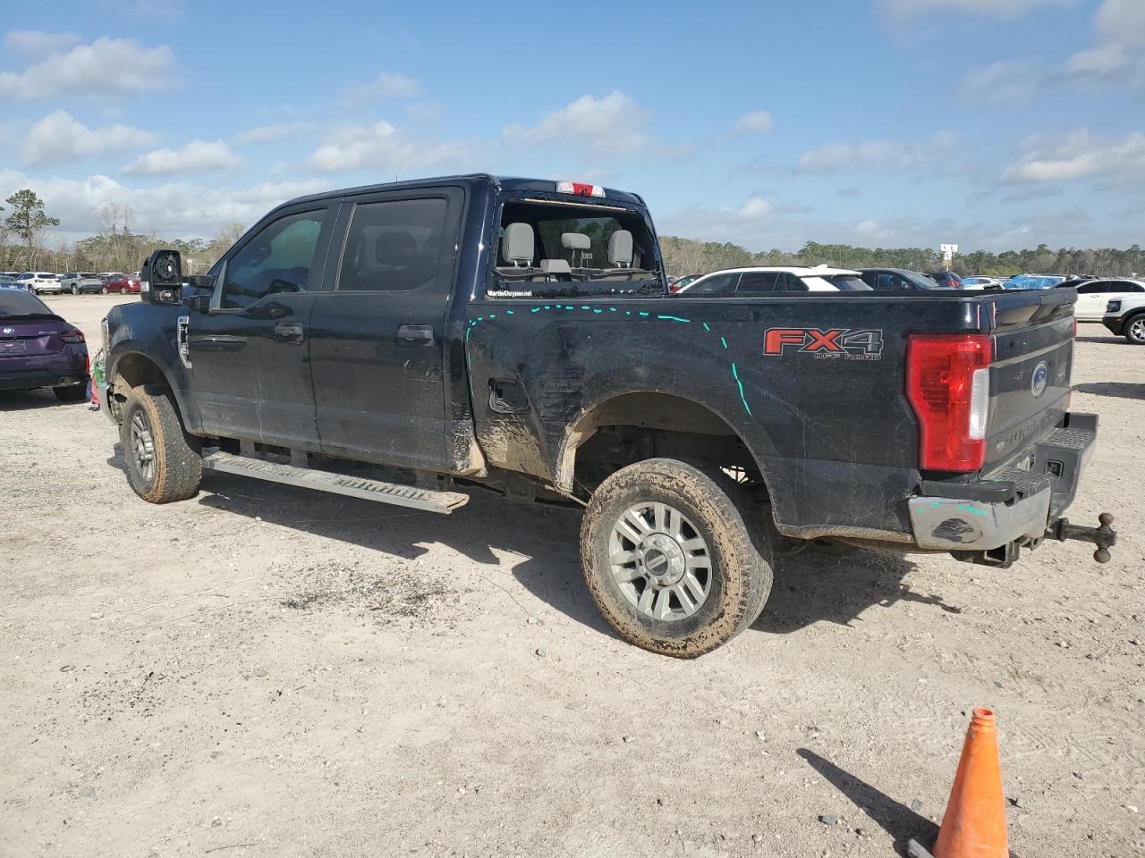 2019 Ford F250 VIN 1FT7W2B6XKEF64495 Copart auction photo, front end / side damage thumbnail 2