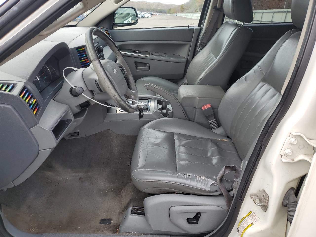 2007 Jeep Grand Cherokee VIN 1J8GR48K27C505279 Copart auction photo, missing/altered vin / front end damage thumbnail 7