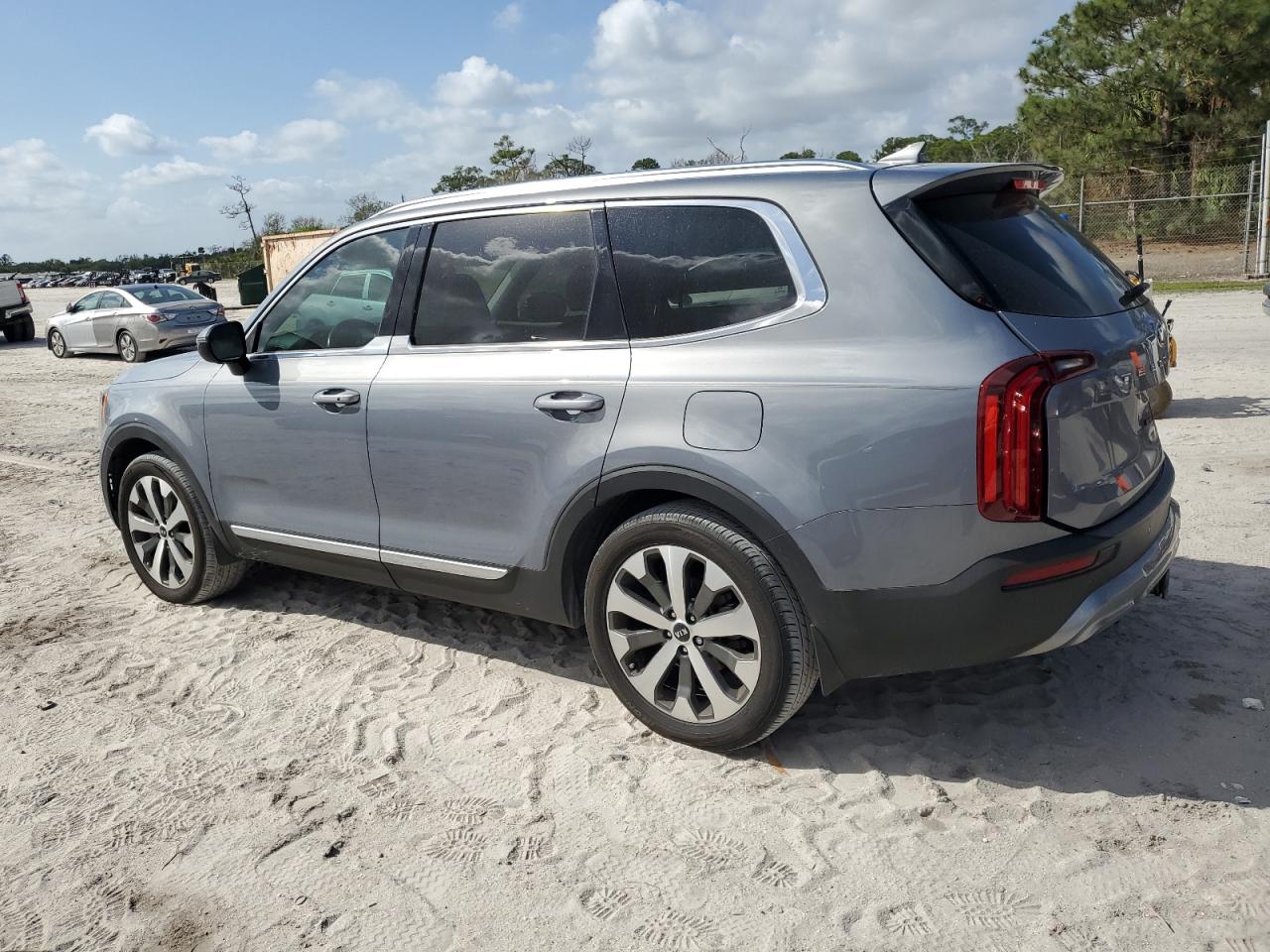 2021 KIA Telluride VIN 5XYP34HC7MG182016 Copart auction photo, rear end / minor dent/scratches damage thumbnail 2