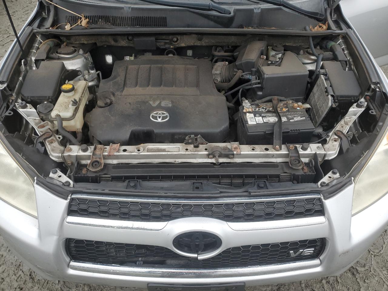 2010 Toyota RAV 4 VIN JTMDK4DV3AD012873 Copart auction photo, front end damage thumbnail 11