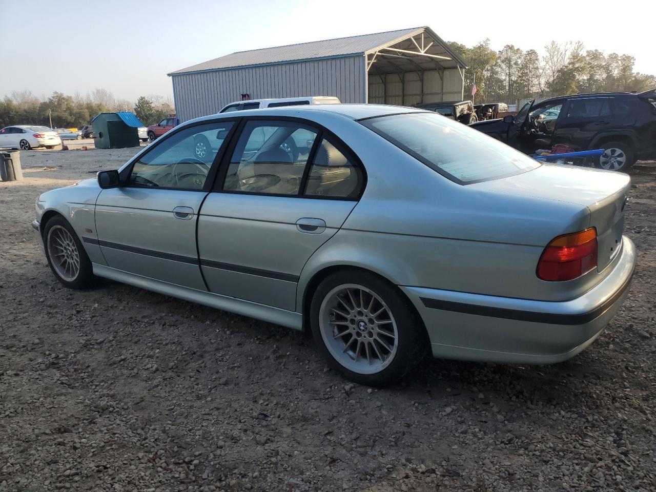 1999 BMW 5er VIN WBADN6337XGM62243 Copart auction photo, normal wear damage thumbnail 3