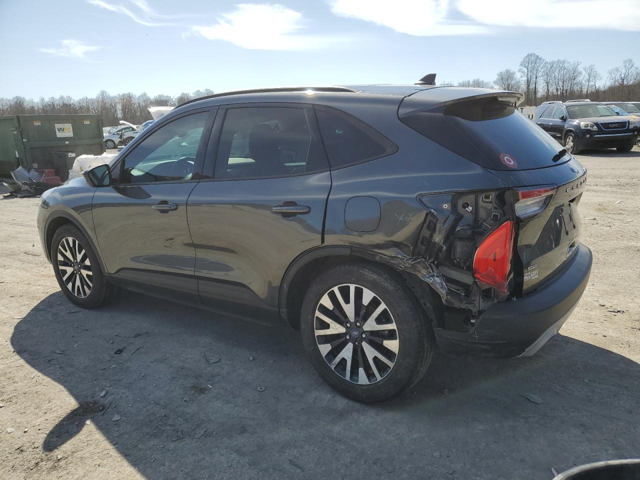 2020 Ford Escape VIN 1FMCU9BZ4LUC19926 Copart auction photo, rear end / side damage thumbnail 2