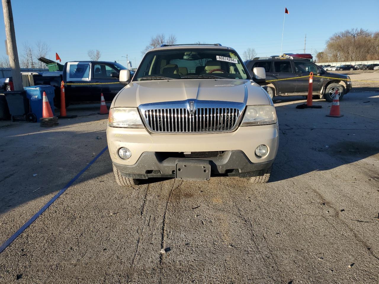 2005 Lincoln Aviator VIN 5LMEU88HX5ZJ14666 Copart auction photo, side damage thumbnail 5
