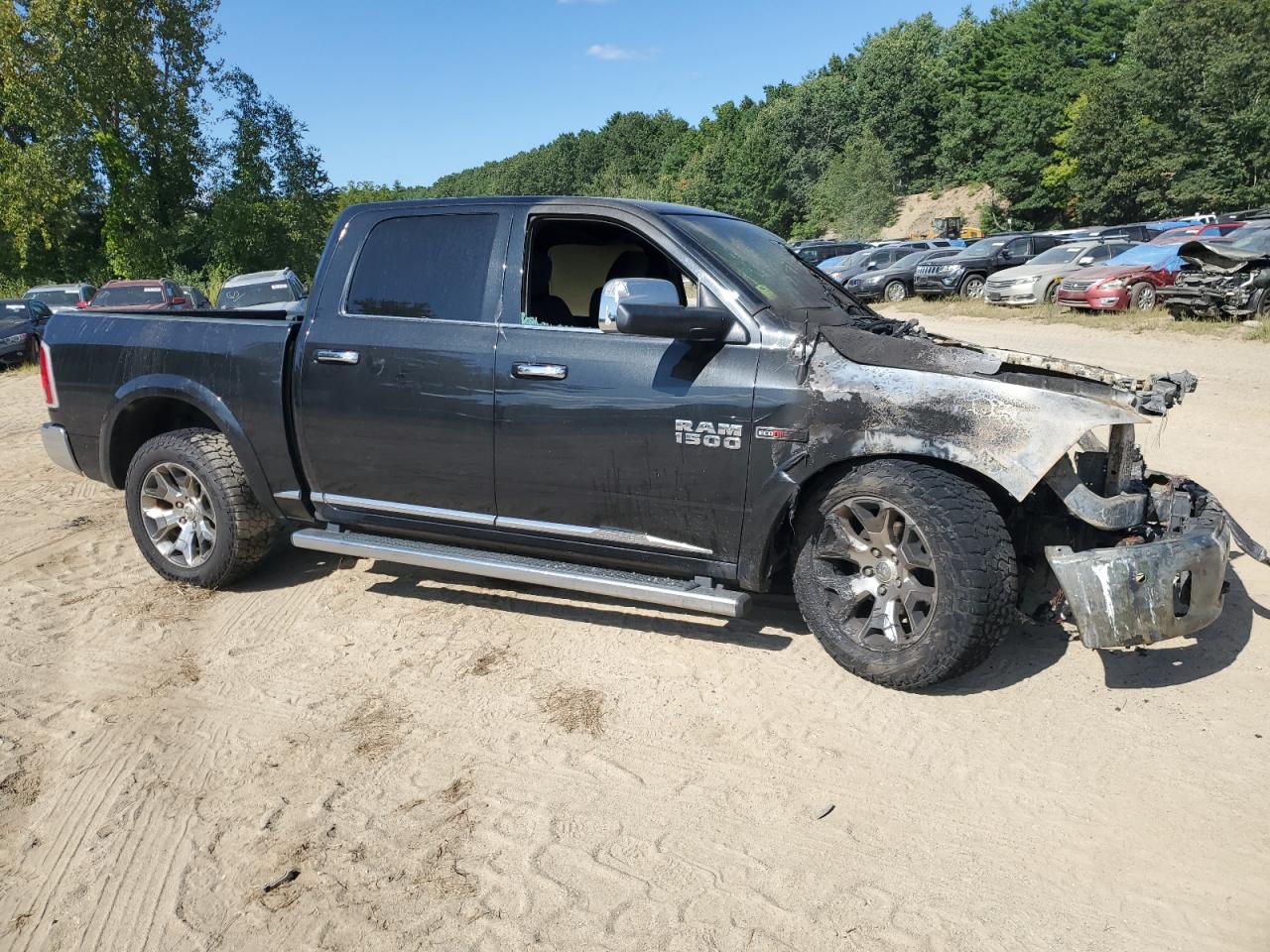 2018 RAM 1500 VIN 1C6RR7PM8JS120771 Copart auction photo, burn damage thumbnail 4