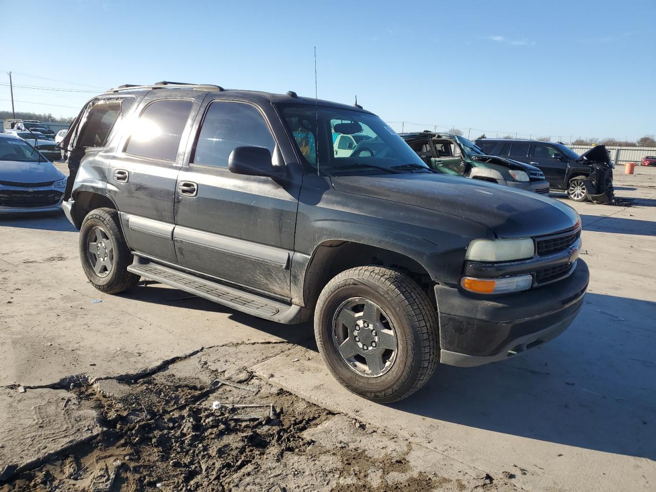2004 Chevrolet Tahoe VIN 1GNEC13Z84J167114 Copart auction photo, rear end damage thumbnail 4