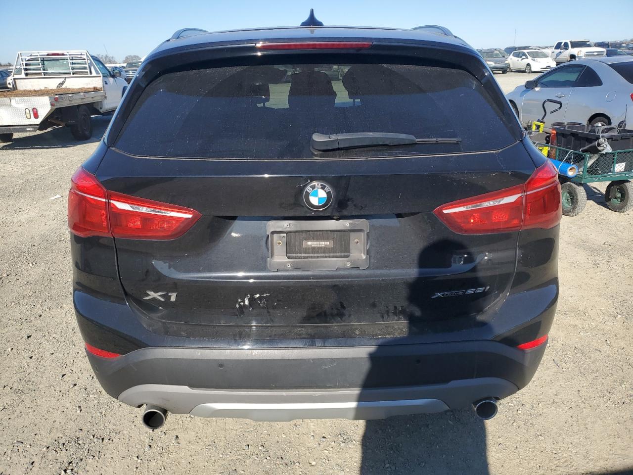 2018 BMW X1 VIN WBXHT3C32J5L29503 Copart auction photo, front end / side damage thumbnail 6