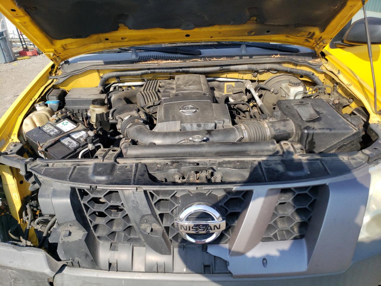 2006 Nissan XTerra VIN 5N1AN08W66C520916 Copart auction photo, front end / minor dent/scratches damage thumbnail 12