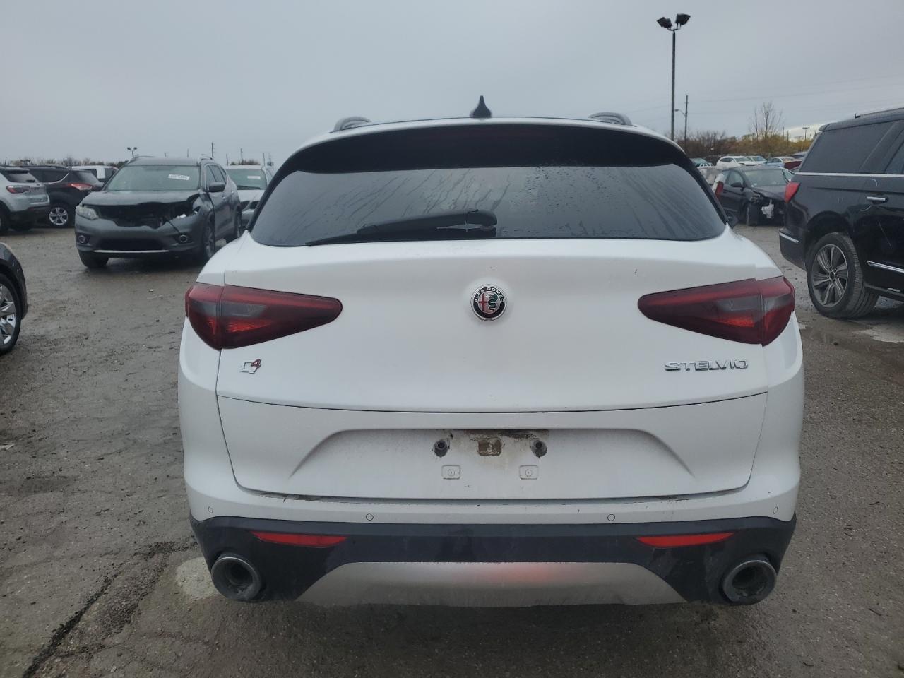 2018 Alfa Romeo Stelvio VIN ZASFAKPN5J7B93749 Copart auction photo, front end / minor dent/scratches damage thumbnail 6