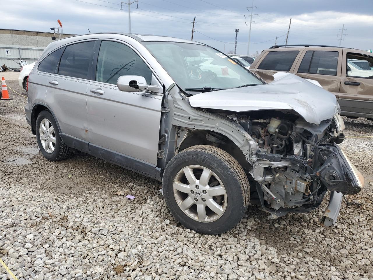 2007 Honda CR-V VIN JHLRE48727C060570 Copart auction photo, front end damage thumbnail 4