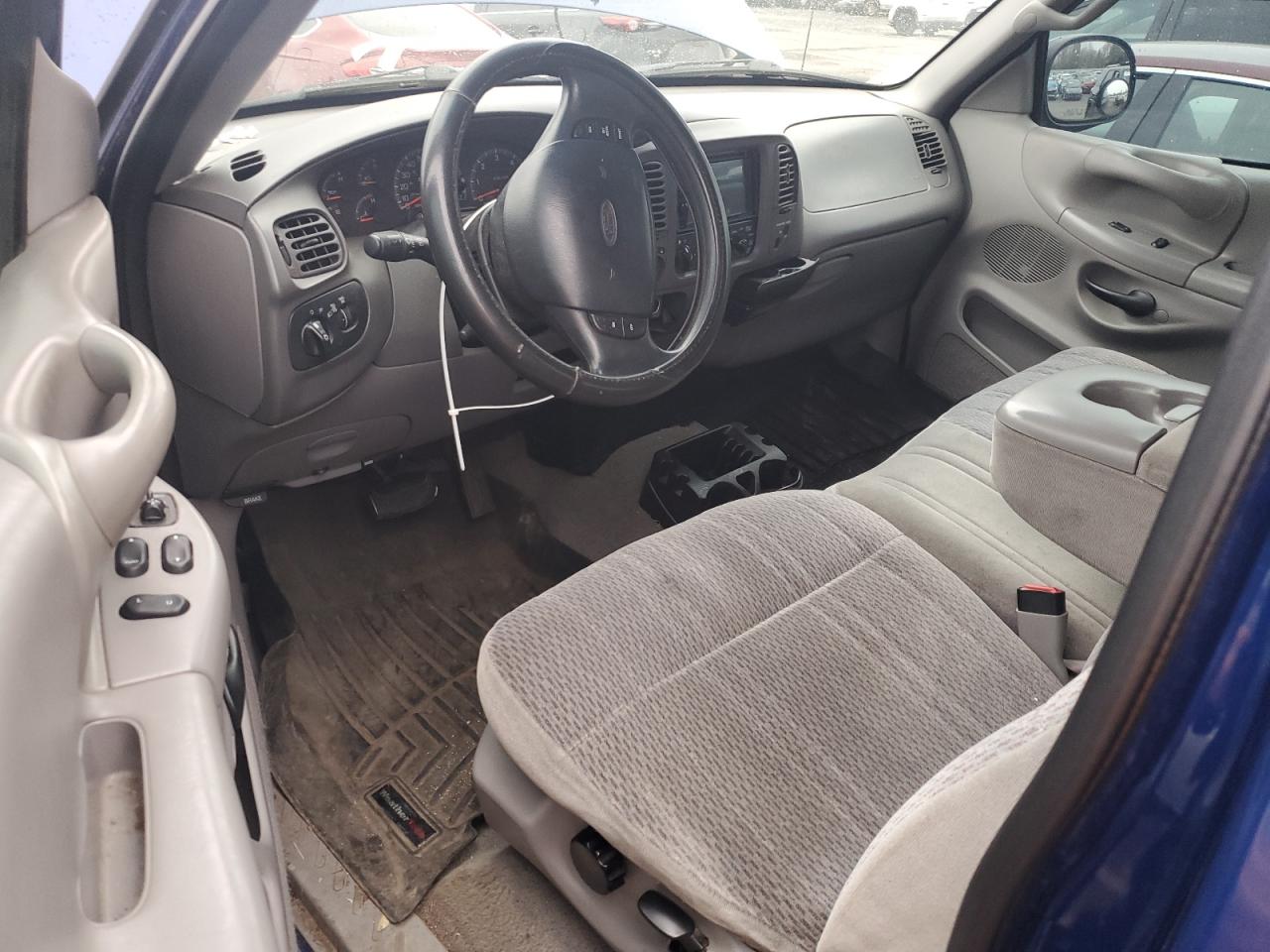 1998 Ford F-150 VIN 2FTRX18L0WCB15125 Copart auction photo, front end damage thumbnail 8