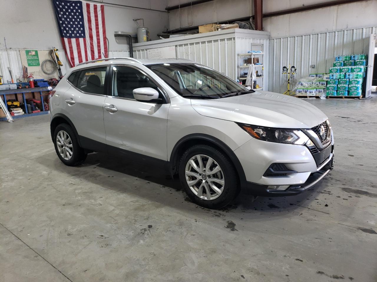 2020 Nissan Rogue VIN JN1BJ1CWXLW393926 Copart auction photo, front end damage thumbnail 4