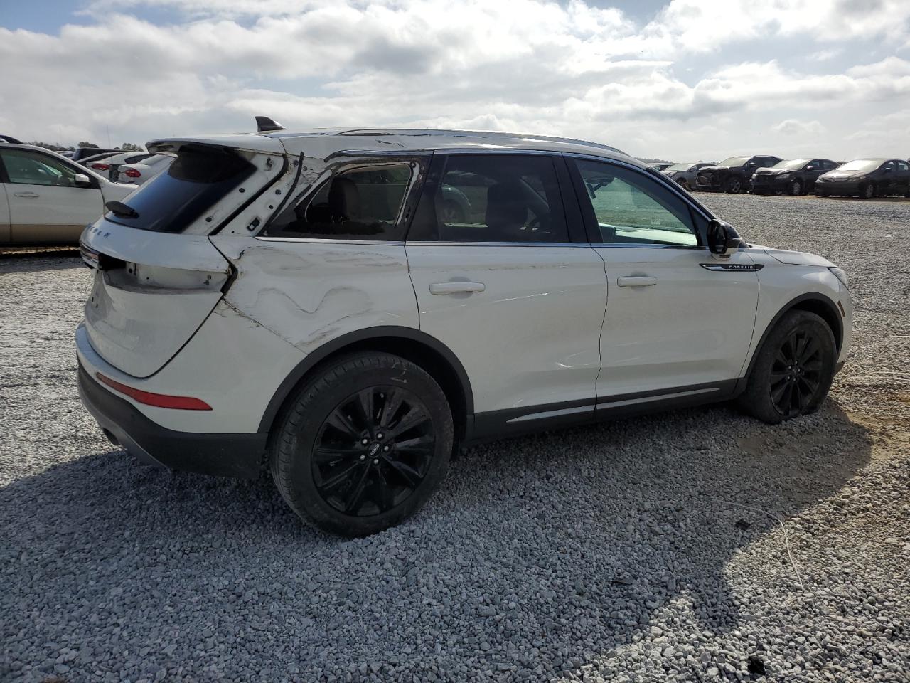 2020 Lincoln Corsair VIN 5LMCJ2D95LUL11038 Copart auction photo, front end / rear end damage thumbnail 3