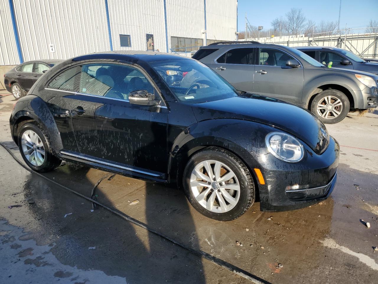 2013 Volkswagen Beetle VIN 3VWJL7AT6DM688468 Copart auction photo, front end / side damage thumbnail 4