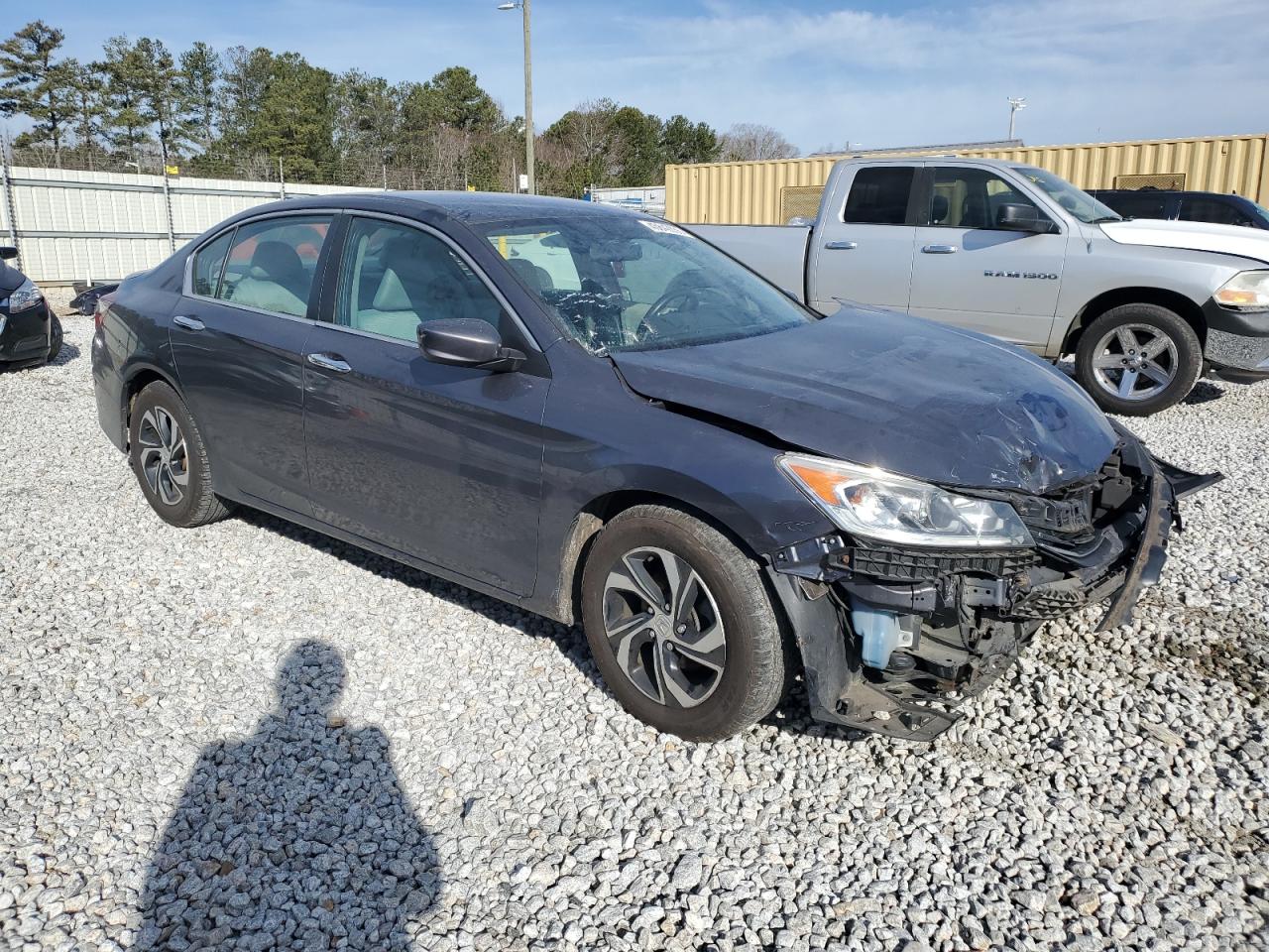 2017 Honda Accord VIN 1HGCR2F30HA021034 Copart auction photo, front end damage thumbnail 4