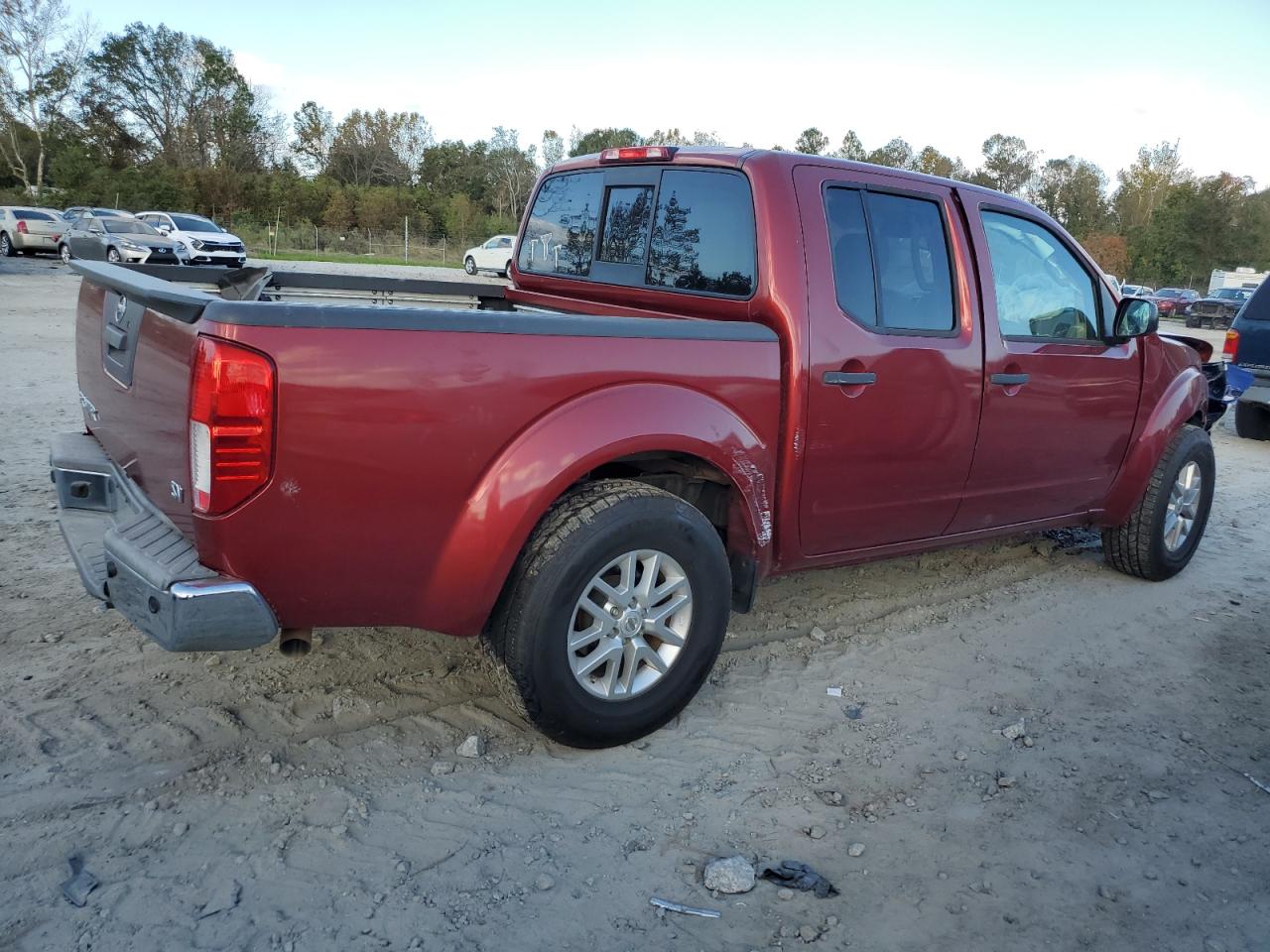 2016 Nissan Navara (Frontier) VIN 1N6AD0ER9GN743458 Copart auction photo, front end damage thumbnail 3