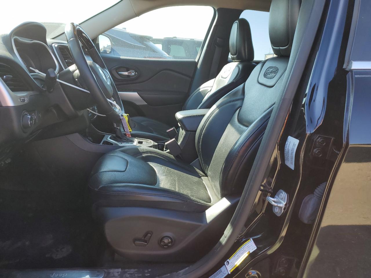 2018 Jeep Cherokee VIN 1C4PJLJX9JD511600 Copart auction photo, rear end damage thumbnail 7