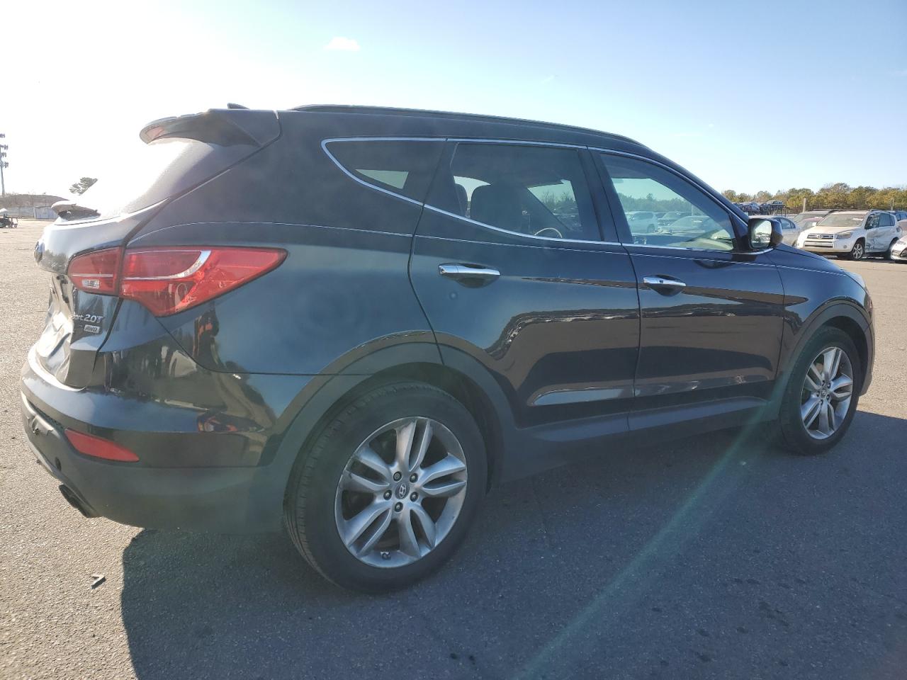 2013 Hyundai Santa Fe VIN 5XYZUDLA2DG095314 Copart auction photo, vandalism / minor dent/scratches damage thumbnail 3