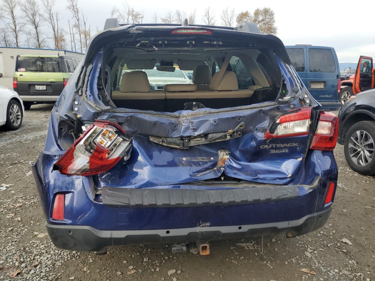 2017 Subaru Outback VIN 4S4BSENC3H3218197 Copart auction photo, rear end / front end damage thumbnail 6