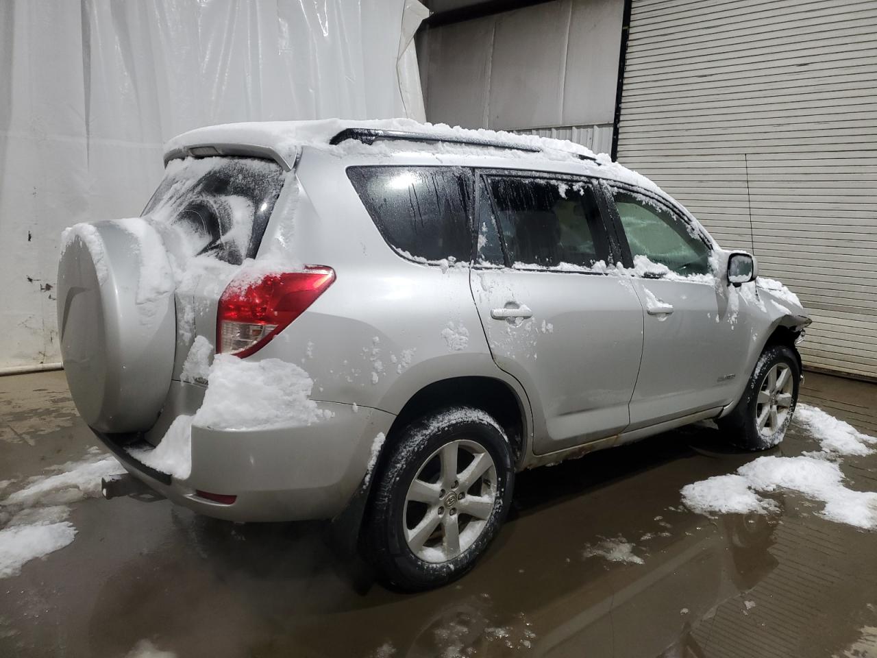 2006 Toyota RAV 4 VIN JTMBD31V665024923 Copart auction photo, front end damage thumbnail 3