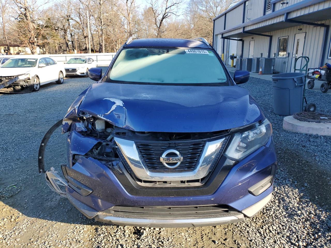 2017 Nissan Rogue VIN KNMAT2MT2HP539136 Copart auction photo, front end damage thumbnail 5