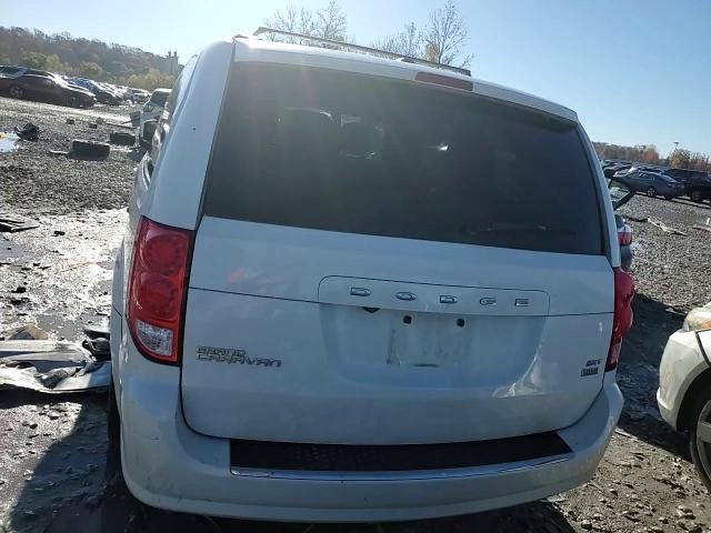 2018 Dodge Caravan VIN 2C4RDGCG4JR326386 Copart auction photo, front end damage thumbnail 13