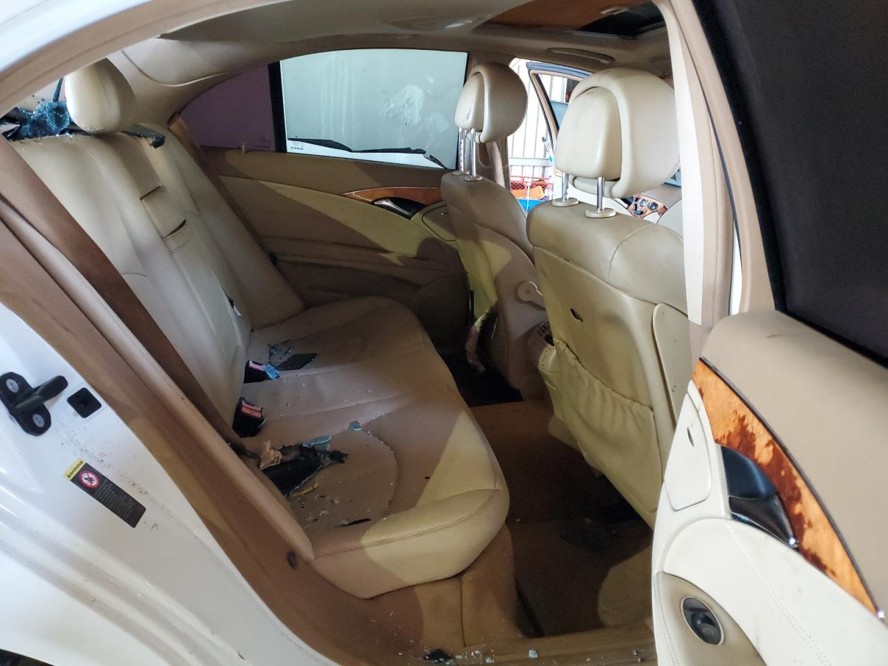 2009 Mercedes-Benz E-klasse VIN WDBUF56X79B431291 Copart auction photo, top/roof damage thumbnail 10