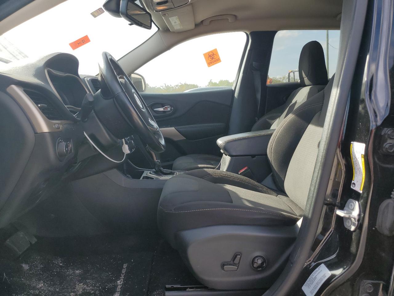 2017 Jeep Grand Cherokee VIN 1C4PJLCB2HW650600 Copart auction photo, mechanical damage thumbnail 7