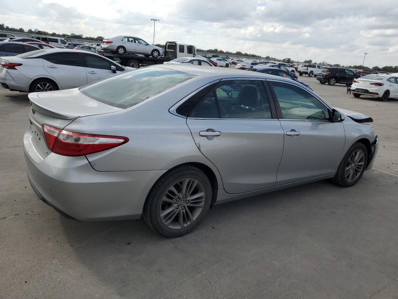 2017 Toyota Camry VIN 4T1BF1FK8HU762689 Copart auction photo, front end damage thumbnail 3