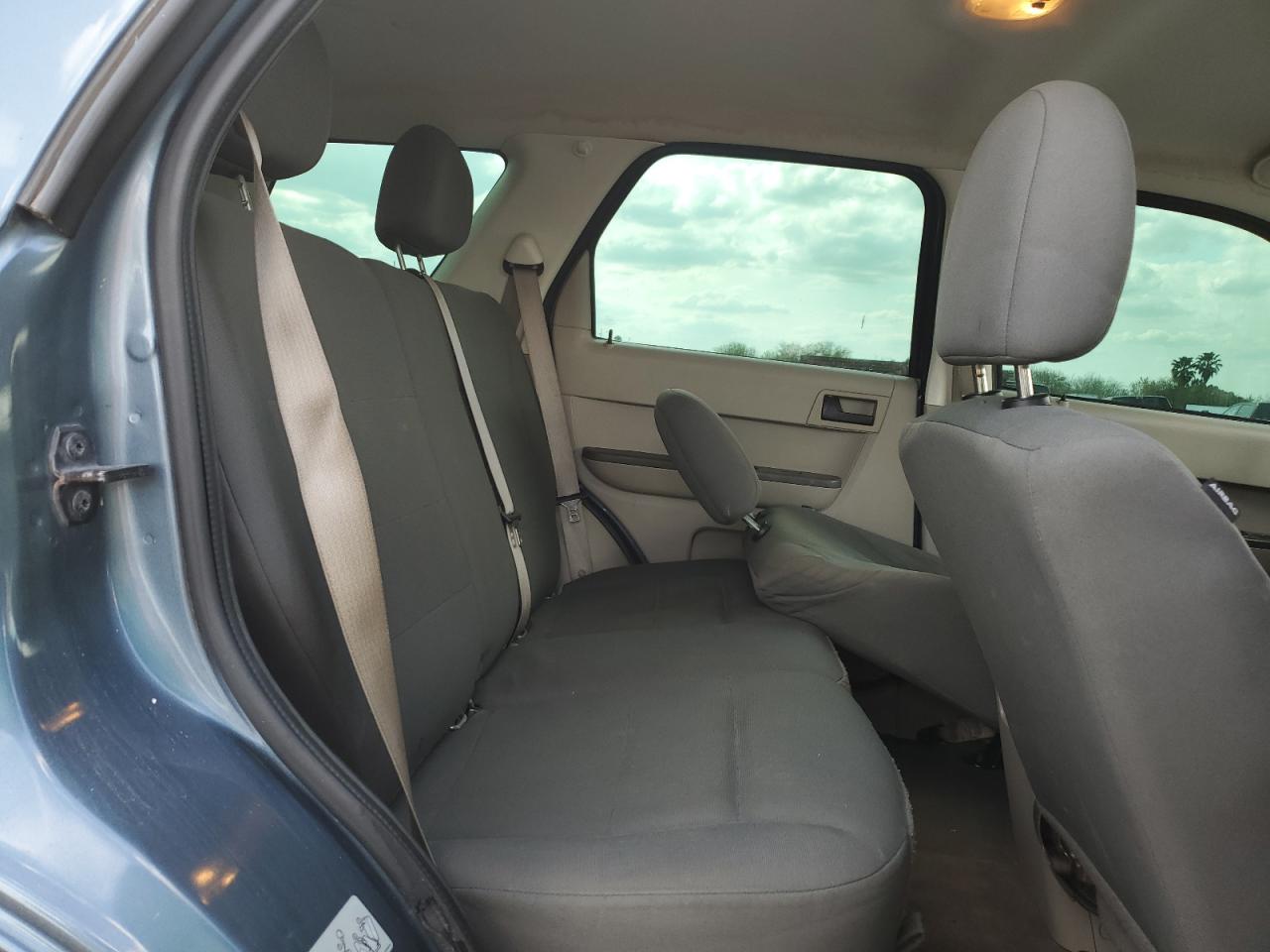 2012 Ford Escape VIN 1FMCU0C7XCKA22084 Copart auction photo, front end / minor dent/scratches damage thumbnail 12