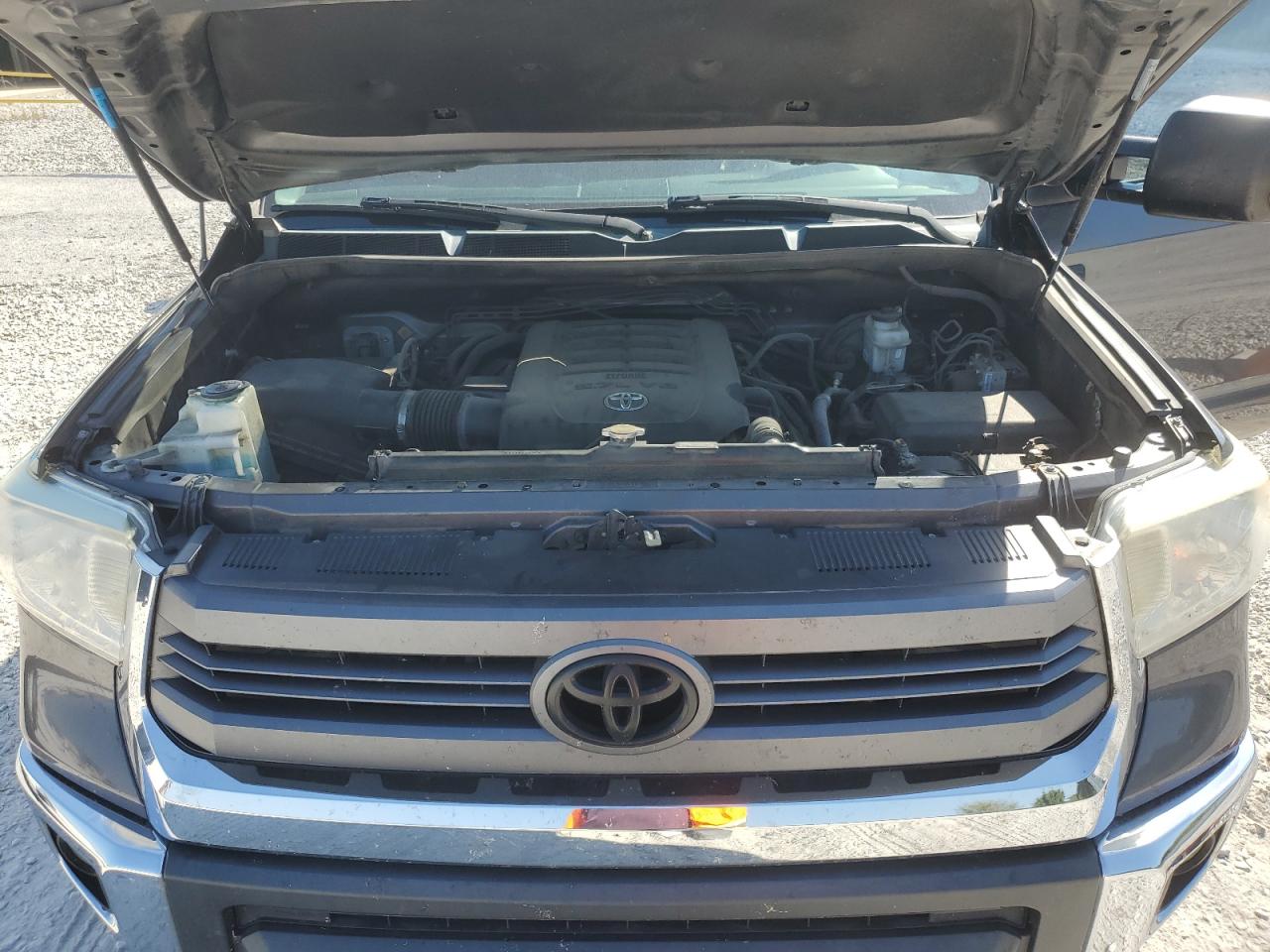 2015 Toyota Tundra VIN 5TFUW5F10FX421360 Copart auction photo, rear end damage thumbnail 11