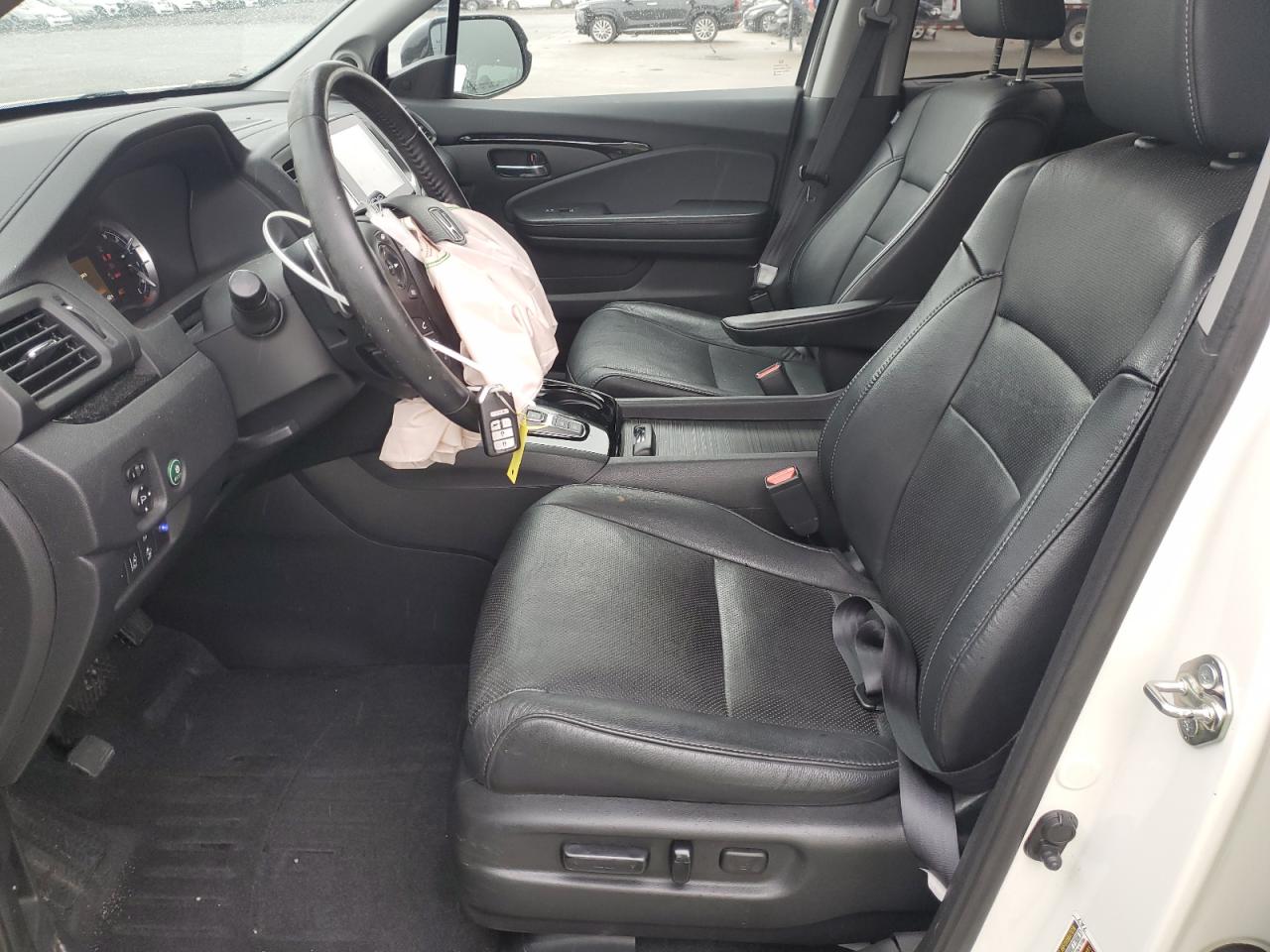 2016 Honda Pilot VIN 5FNYF6H04GB104012 Copart auction photo, front end / side damage thumbnail 7