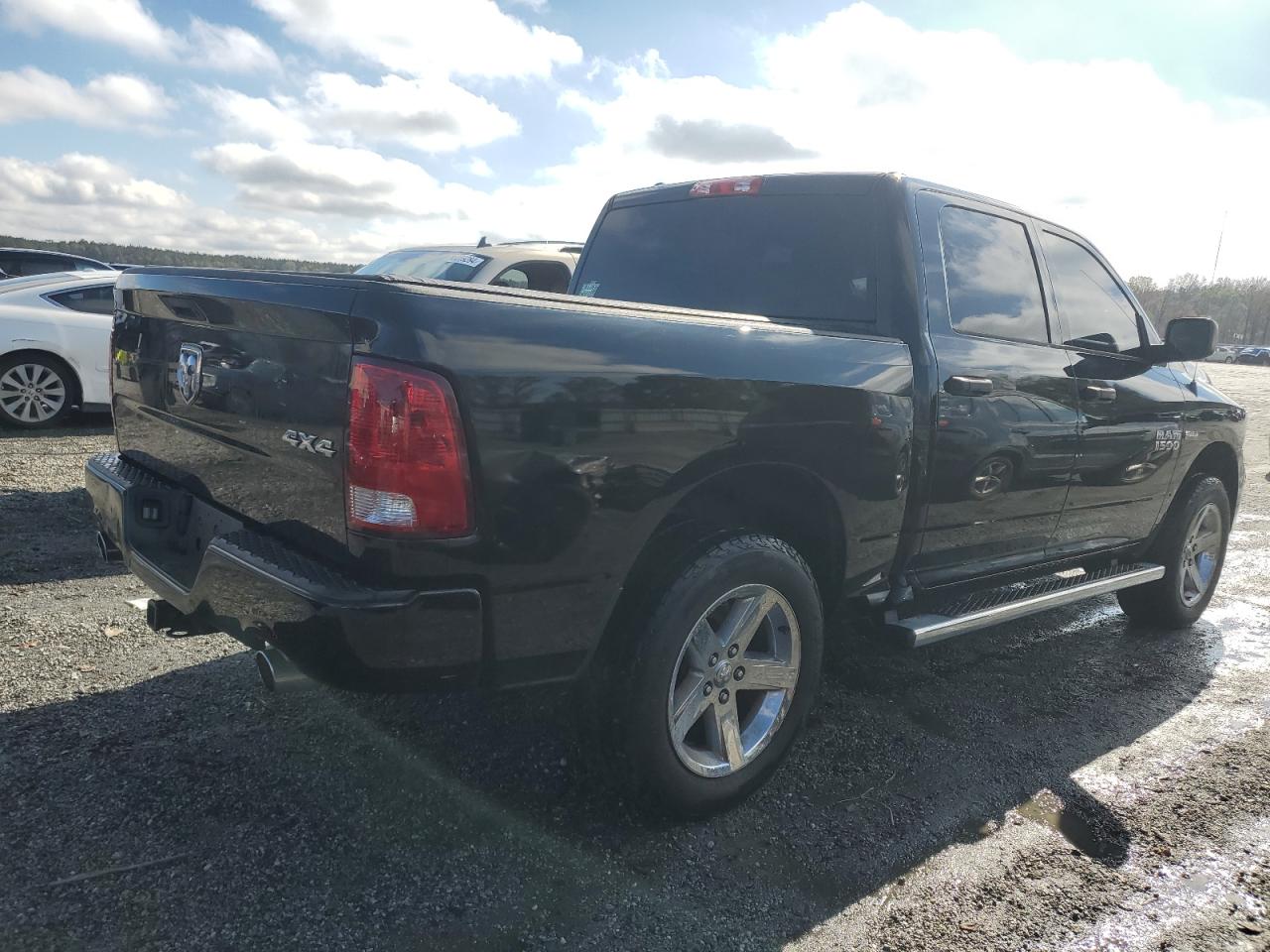 2013 RAM 1500 VIN 1C6RR7KT8DS671205 Copart auction photo, front end damage thumbnail 3
